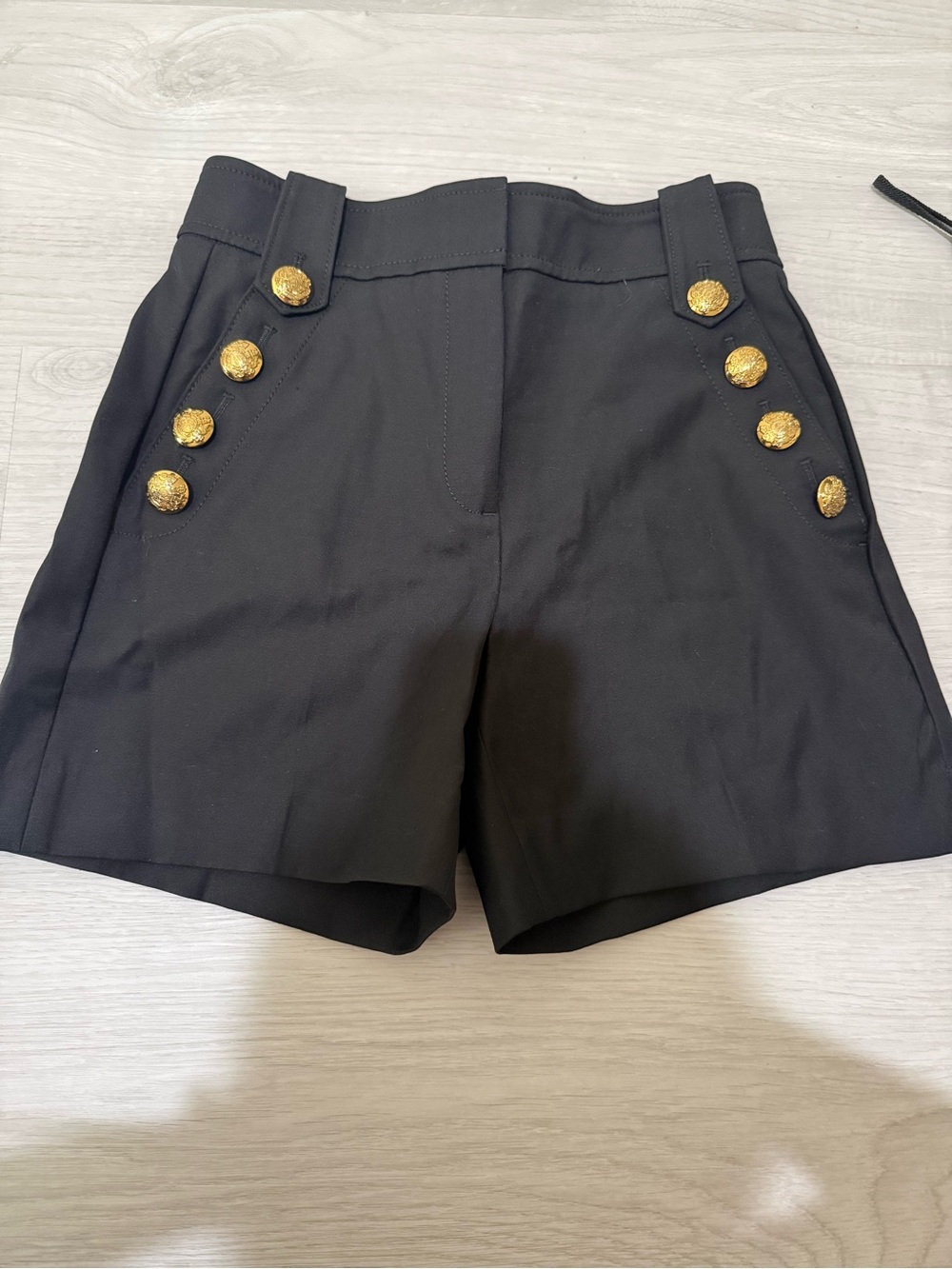 NWT White House Black Market Mariner Gold Button High Rise Shorts Black Size 00